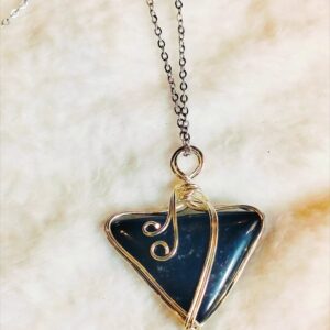 Triangolo onice nero (artigianale)