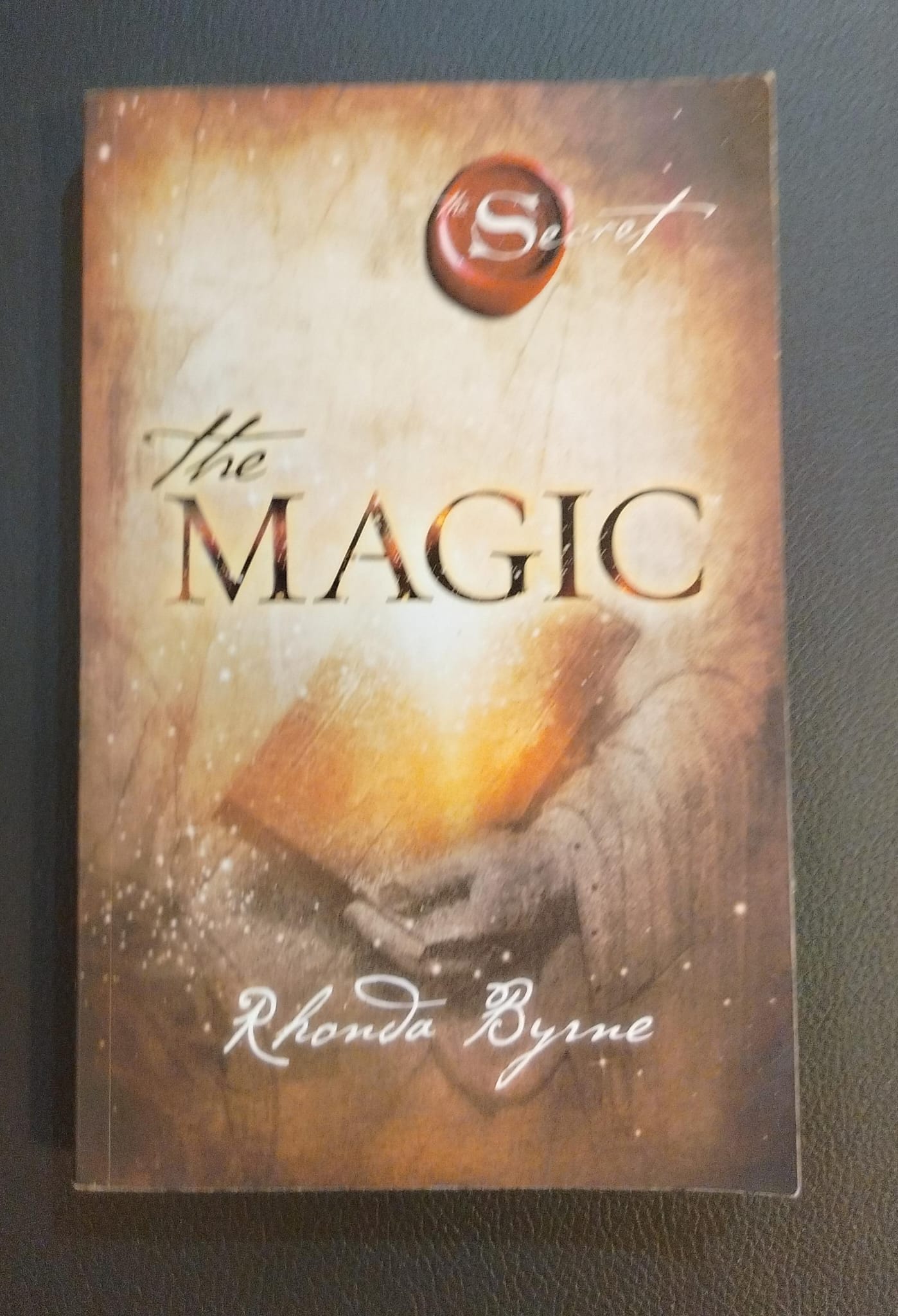 Libro THE MAGIC (usato)